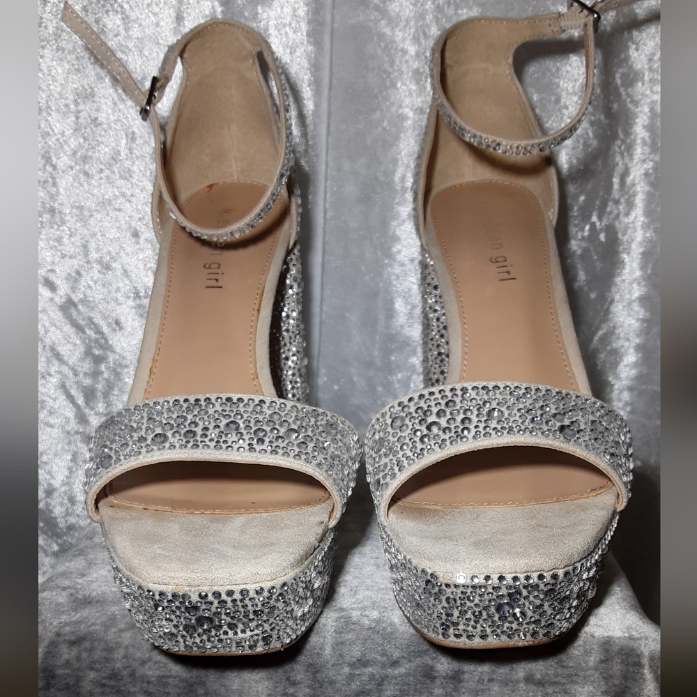 Madden Girl Blingy Silver High Heel Dress Shoes 9  9.5